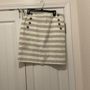 LOFT White and Gray Pencil Skirt